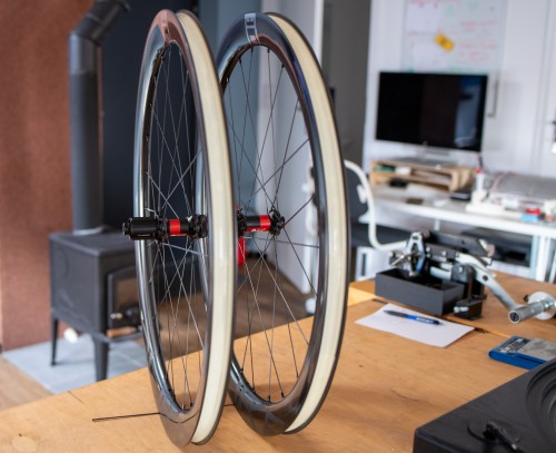 Duke Baccara DT Swiss wheelset