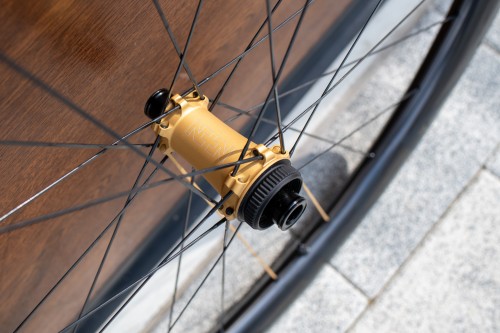 Gold ceramic coating